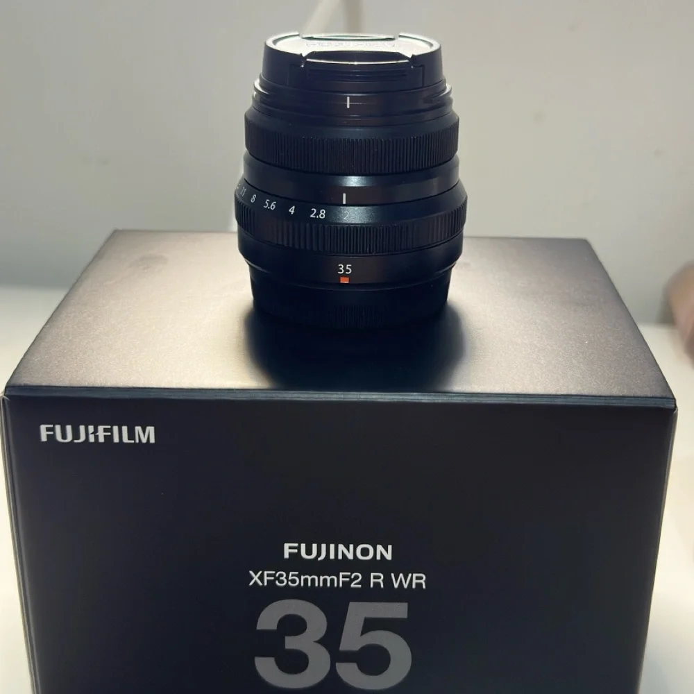 Fujifilm - Fujinon XF 35mm f/2 R WR Lens